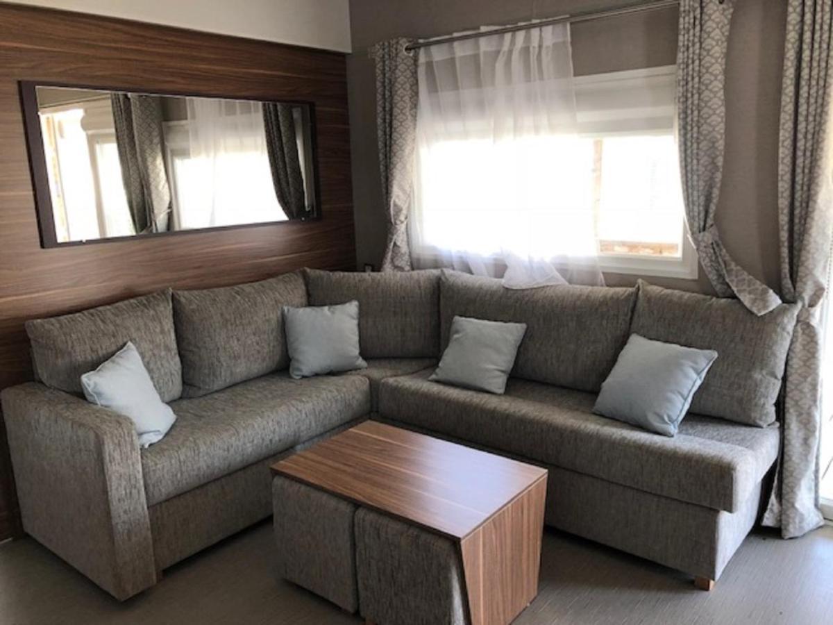 Mhvacances Louent Plusieurs Mobilhomes Dans Camping 4 Etoiles Proche Chateaux Et Zoo Beauval Onzain Exterior foto